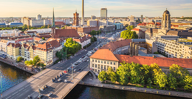 Berlin är ny på 10 i topp-listan och ligger på tionde plats.