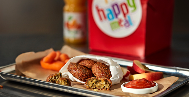 Happy Meal med nyheten McFalafel som börjar serveras 22 januari i Sverige.