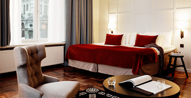 Scandic Hotels medlemmar kan skänka lojalitetspoäng  som de samlat in från sina hotellövernattningar till Rädda Barnens projekt.