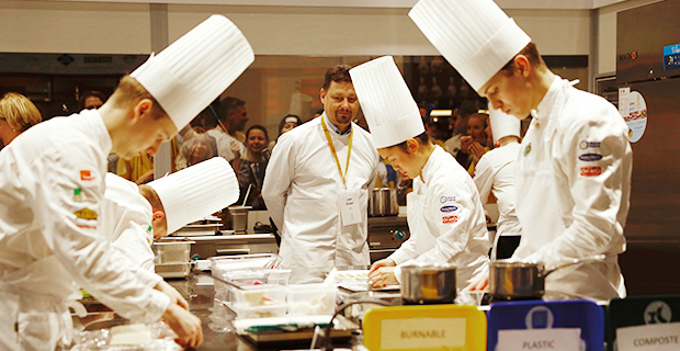 Idag kammade det svenska juniorkocklandslaget hem guld i Culinary Olympics.