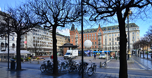 Gästnätter från utländska besökare ökar snabbare än svenskars. Utvecklingen är svag för de nordiska marknaderna