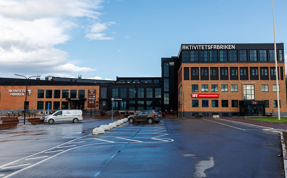 The Crane Hotel byggs vid Aktivitetsfabriken i Hudiksvall.