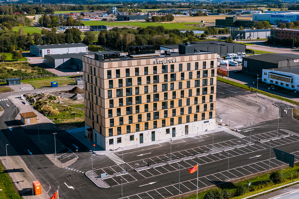 Stopover har nu öppnat sin första enhet, igår var det premiär för Stopover i Falkenberg.