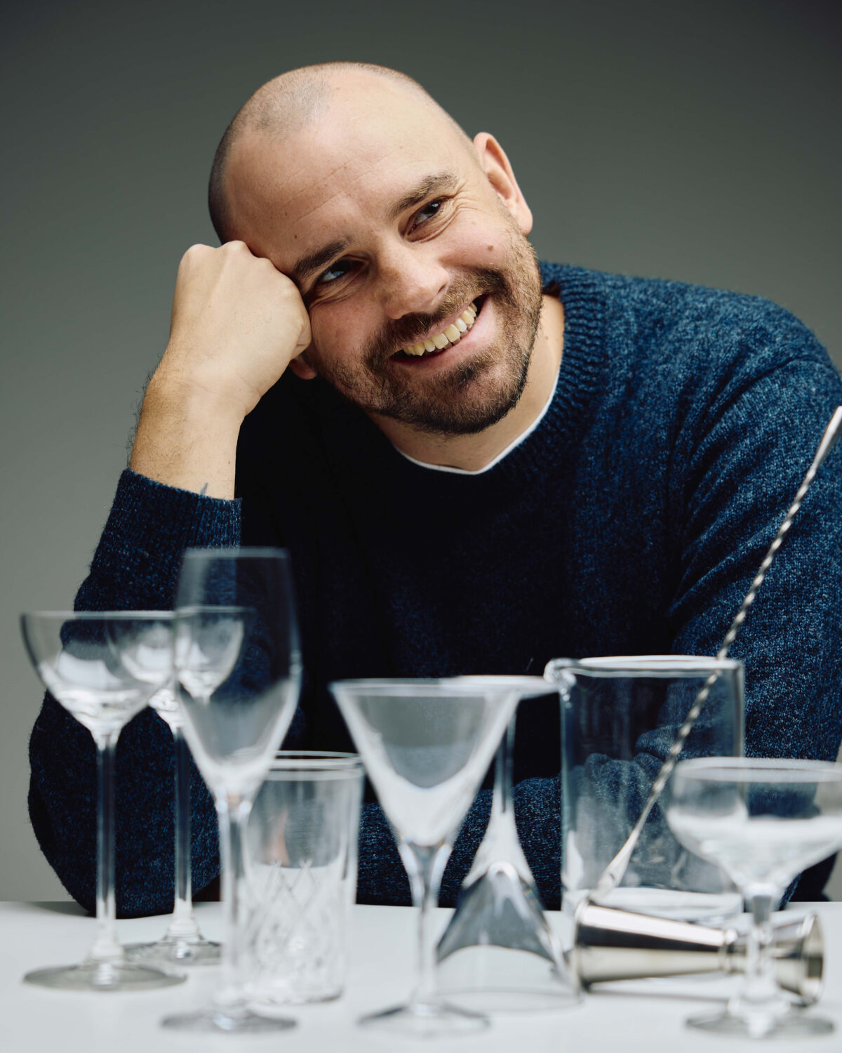 – Vi befinner i oss i en återgång till klassiska cocktails. De kommande åren kommer man att fokusera på beprövade cocktails och riktigt bra service, säger Leo Lahti. Foto: Lennart Weibull