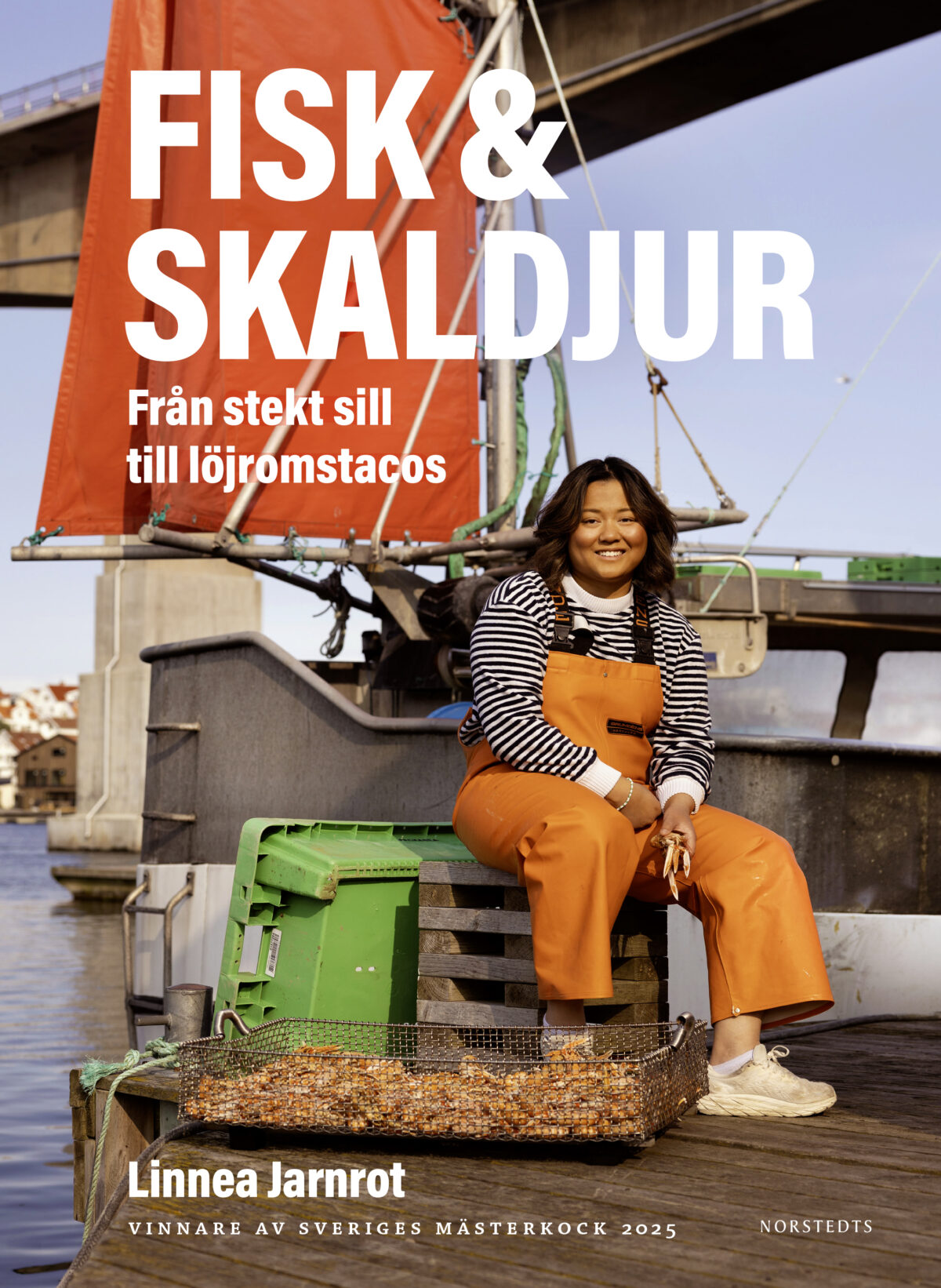 Linnea Jarnrots kokbok Fisk & Skaldjur Från stekt sill till löjromstacos är utgiven av Norstedts förlag.