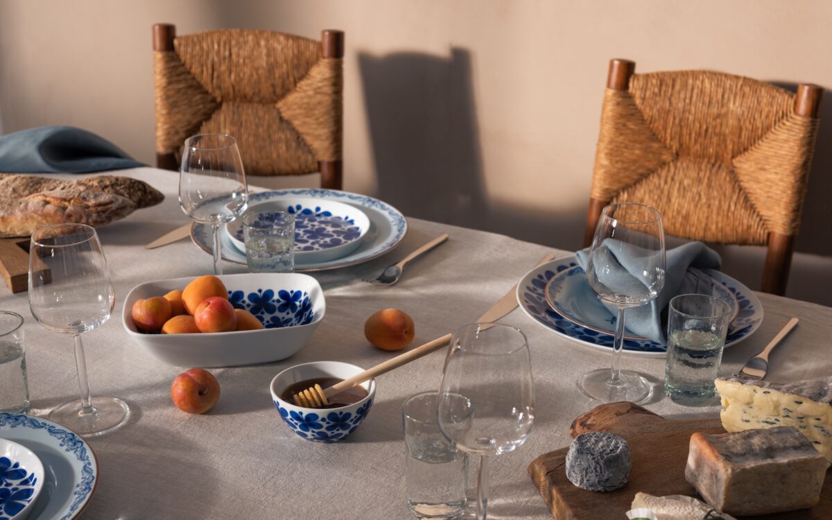 Rörstrand planerar ytterligare dukningsdelar i serien Mon Amie från Rörstrand.