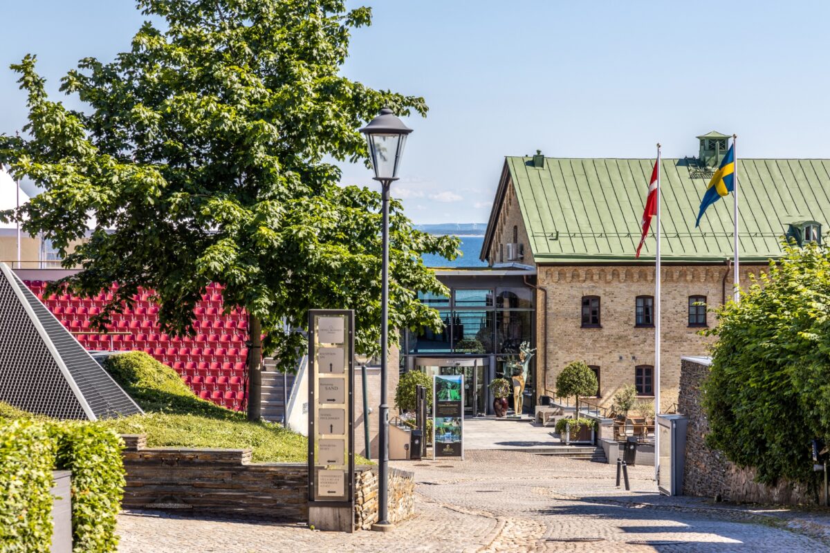 Bjäre Vin- & Dryckesfestival arrangeras på Hotel Skansen i Båstad.